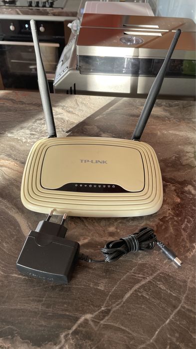 Беспроводной маршрутизатор (роутер) TP-Link TL-WR841N + новый блок