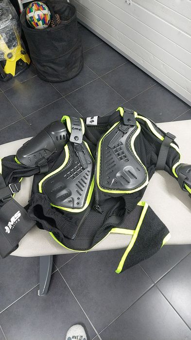 Equipamento criança