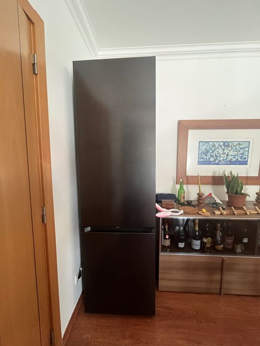 Frigorífico Combinado SAMSUNG RB38C7B5DB1/EF com Garantia