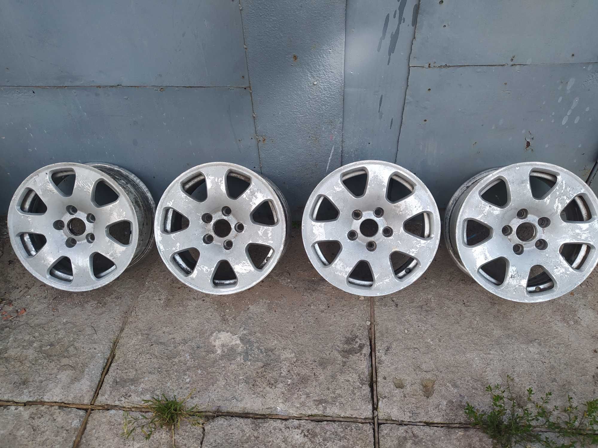 Диски VAG 15 5х112 7J ET39 Volkswagen Audi Skoda 8E0601025: 500 грн ...