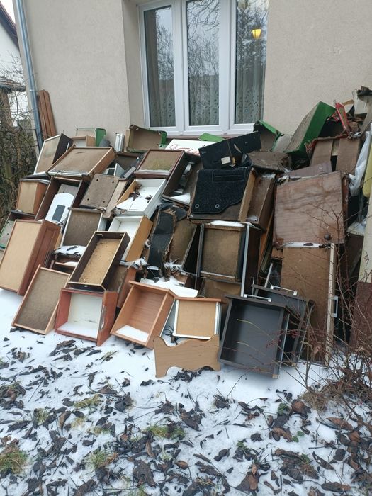 Oddam za darmo (dopłacę za fatygę) materiał drewniany i drewnopodobny