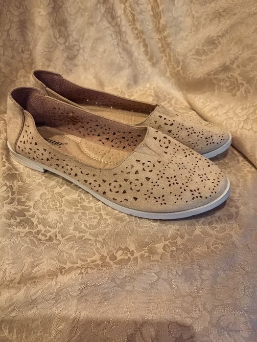 Mokasyny damskie Seastar rozm 41, skóra, beż, szersza stopa