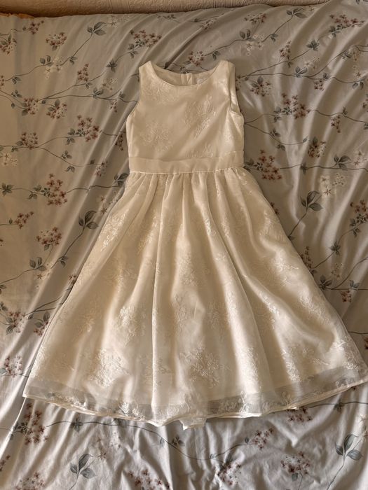 Сукня дитяча біла