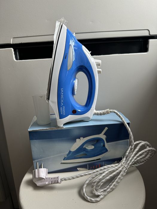 утюг, праска, новий утюг