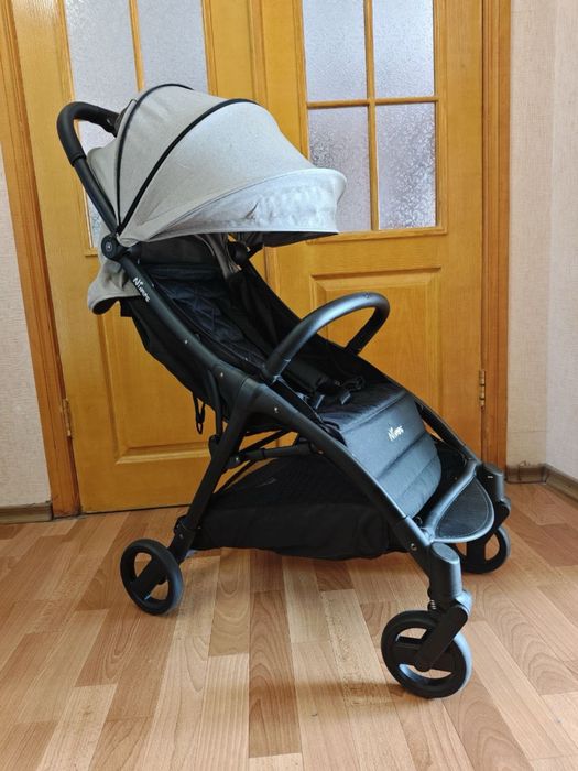 Ninos Air прогулянкова коляска (стан нової)