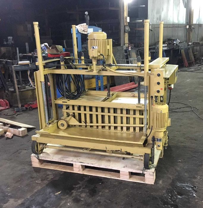 maquina fabricar blocos concreto