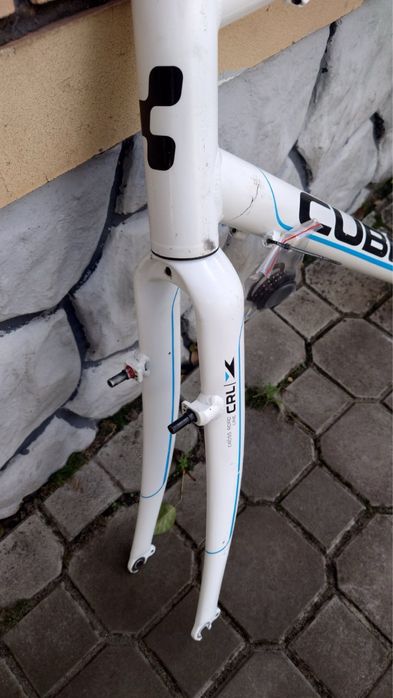 Продам Раму Cube SL Cross