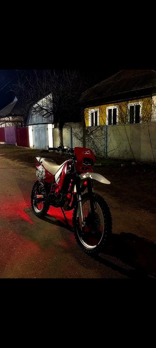 Продам Honda crm65