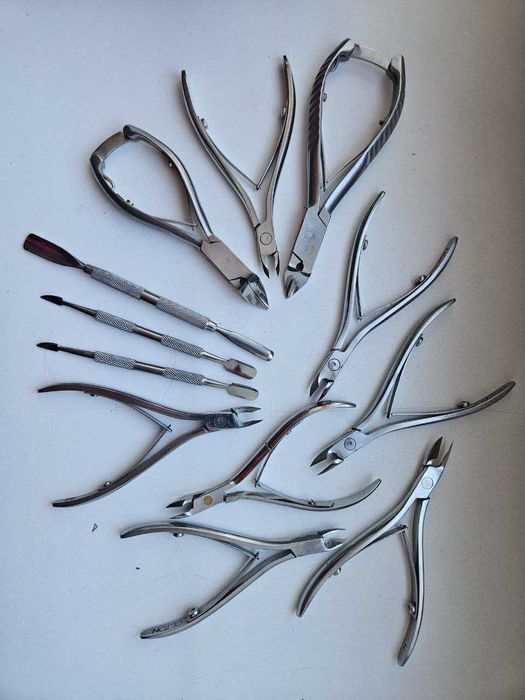 Професійні манікюрні кусачки OLTON та ножиці, РОЗПРОДАЖ САЛОНУ КРАСИ