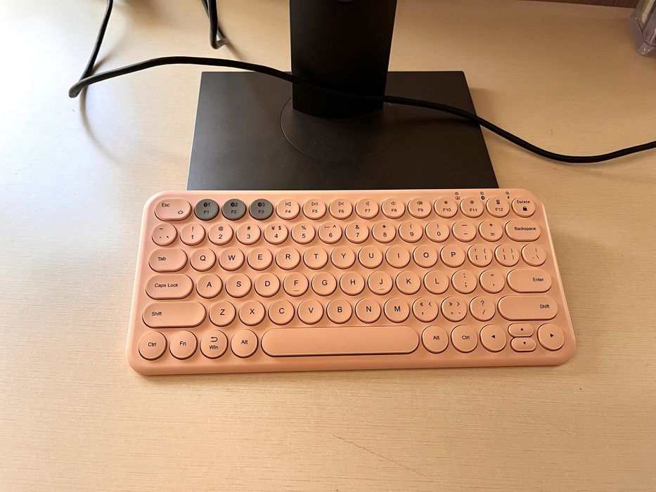 Bluetooth клавіатура / keyboard
