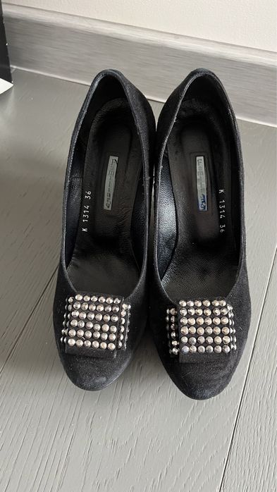 Туфлі замшеві 36 р.