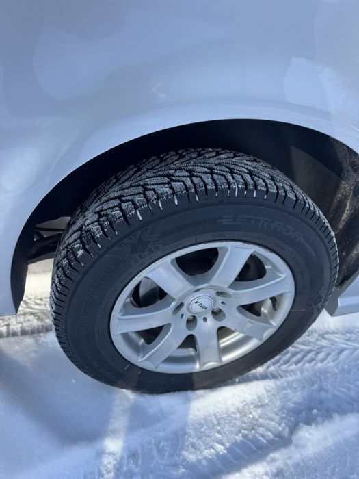 Продам Volkswagen т 5 пас 8+1 власник