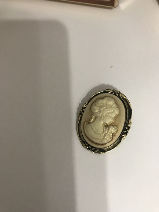 Broszka Kamea Vintage