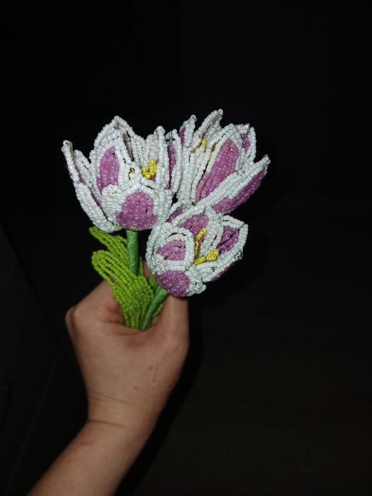 Квіти, тюльпани  з бісеру