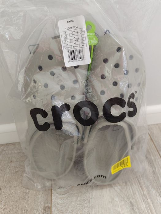 Klapki "Crocs"..
