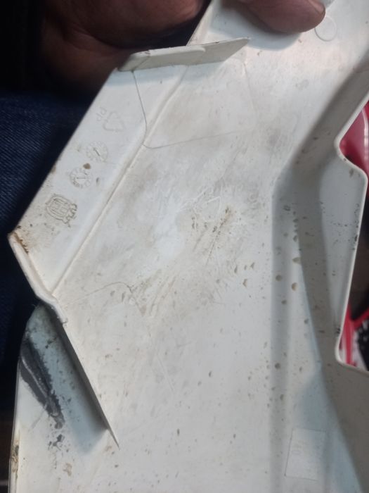 Plásticos originais Husqvarnas 2009 a 2014