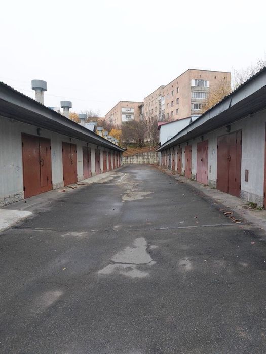 Продається гараж по вул. Будного