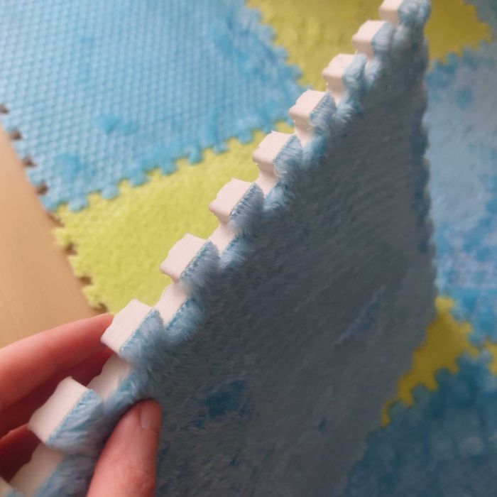 Puzzle dywanowe (II gat)  mata na zimną podłogę, do pom. gospod 31×31