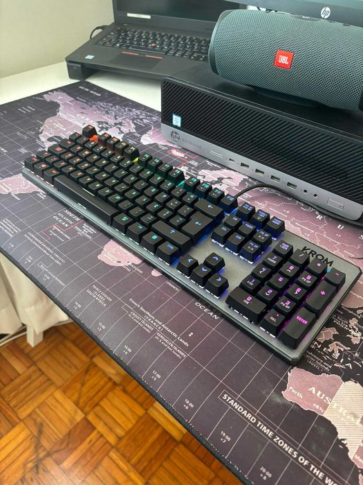 Teclado gamer KROM KERNEL