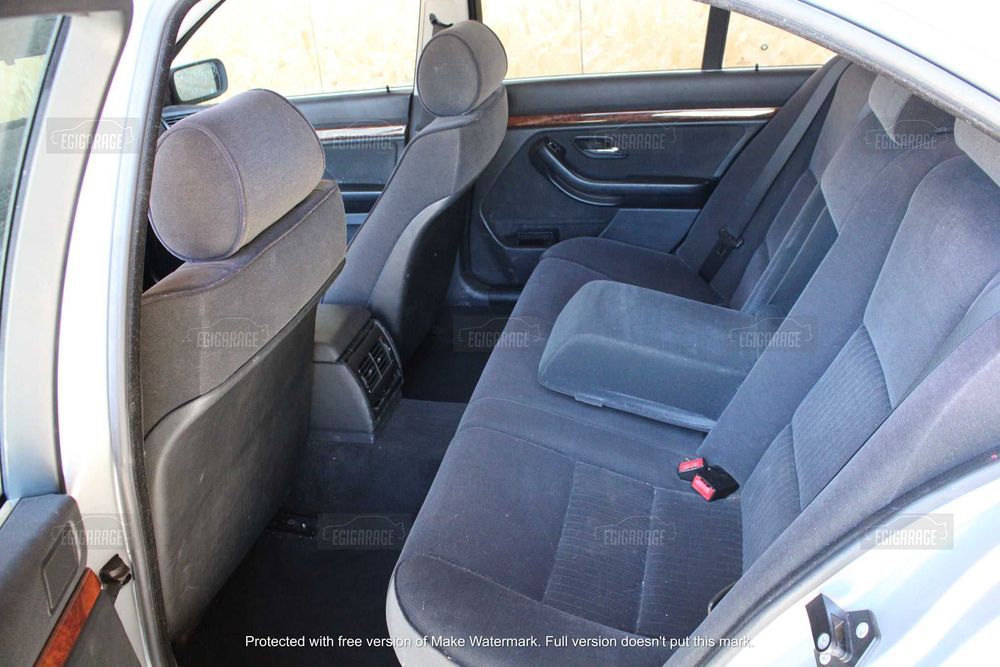 BMW E39 520i_ Para Peças