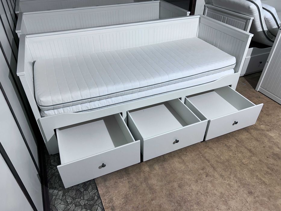 IKEA HEMNES Łóżko Leżanka z 3 szufladami 2 materace IKEA MALFORS białe