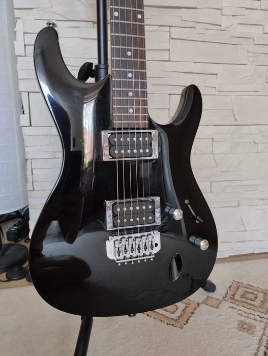 Ibanez SA120 - gitara elektryczna
