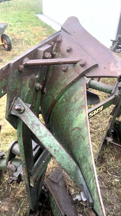 Плуг оборотний Goudland , lemken
