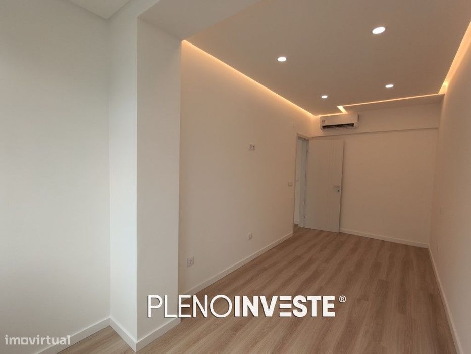 T3 com suite totalmente remodelado no Laranjeiro