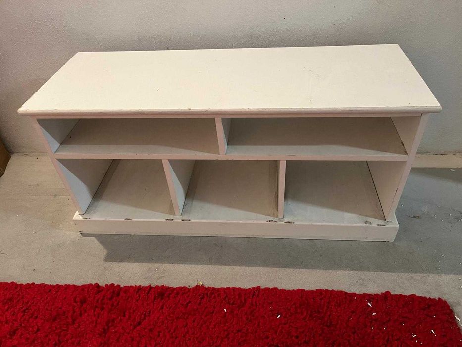 Biała szafka, regał RTV / na buty – 5 komór, solidna