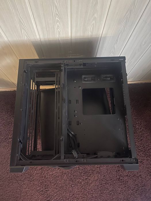 Корпус Lian Li O11 Dynamic EVO Black — панорамный, ATX