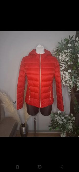 Modna kurtka puchowa orginalna 36