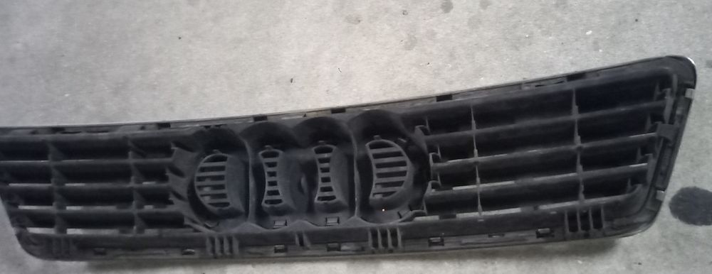 Grelha Frontal Audi Allroad