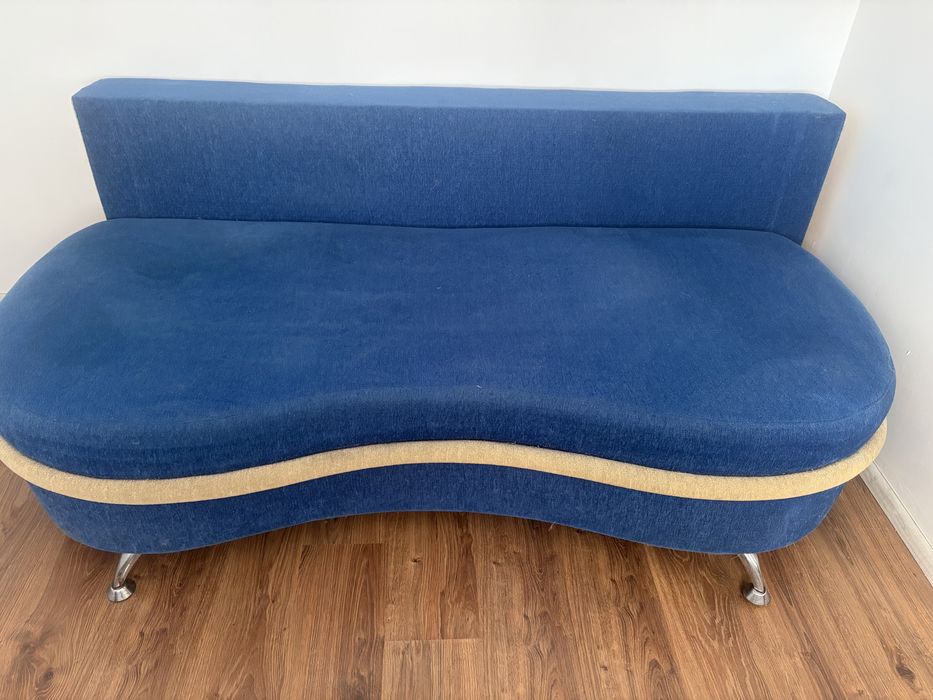 Sofa rozkladana z pojemnikiem