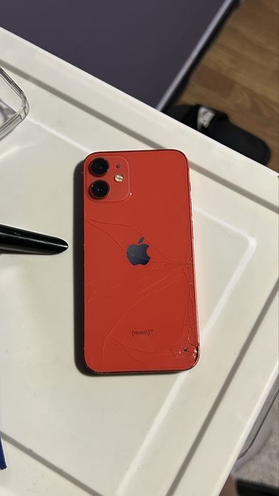 Iphone 12 mini vermelho