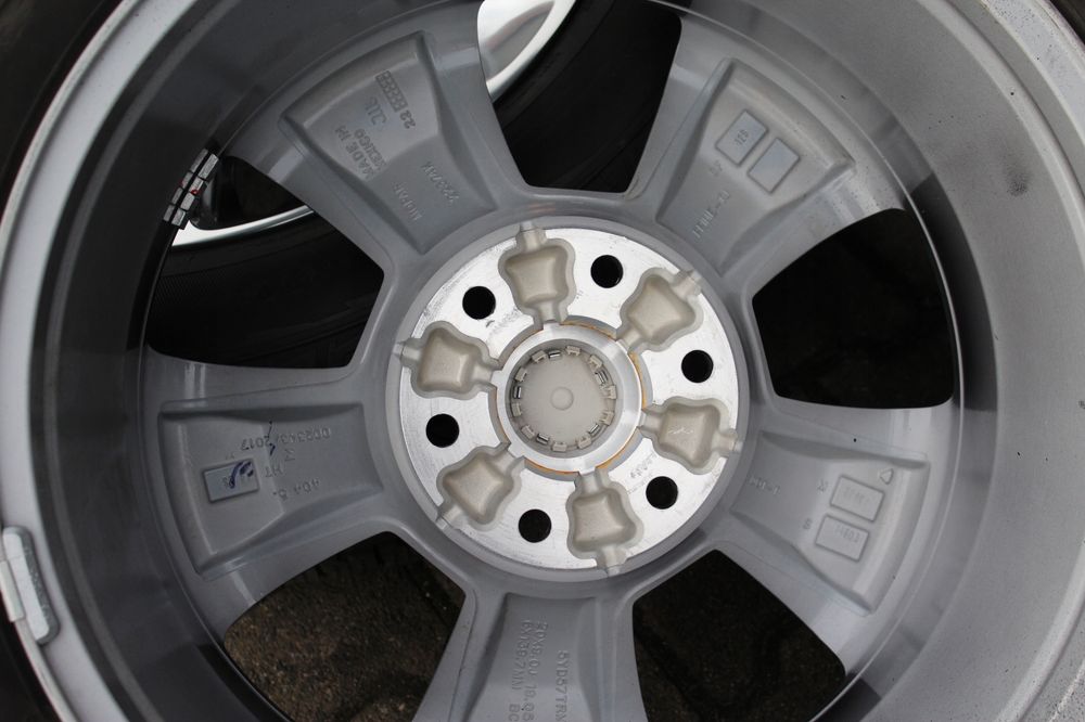 oryg dodge ram 1500 20cali 6x139,7 et19,05 9j tpms