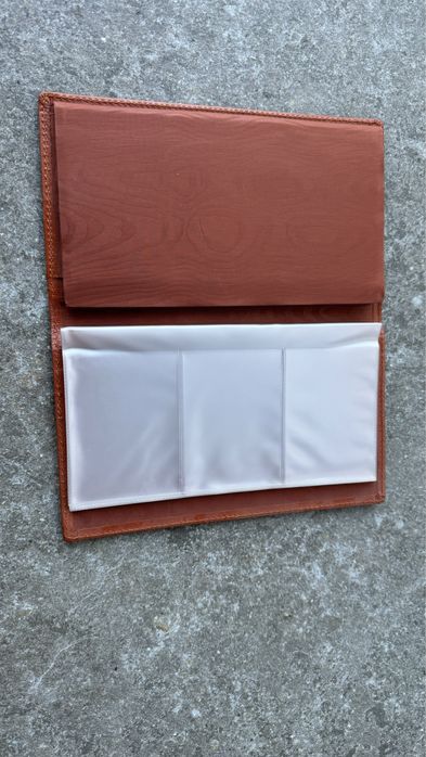 Skorowidz wizytownik ze skóra naturalna