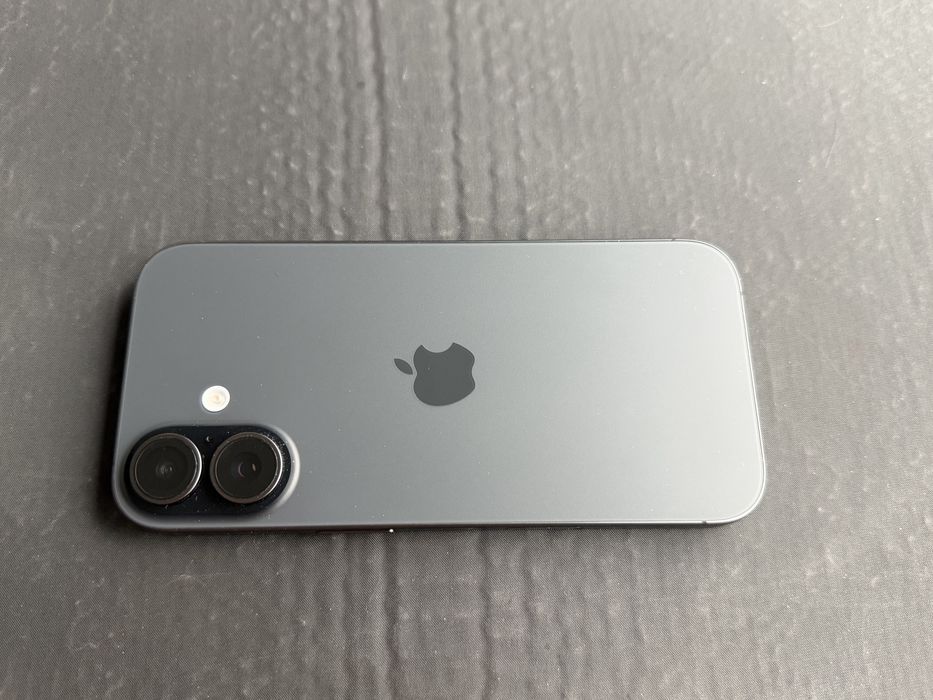 IPhone 17 na gwarancji