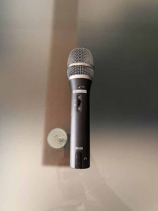 Microfone + suporte + cabo