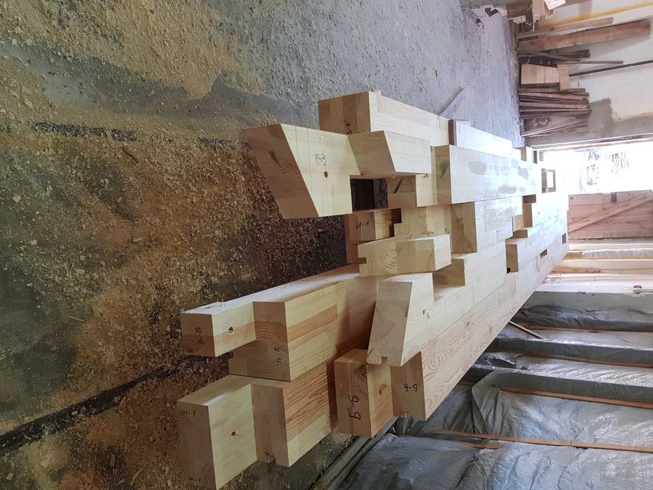 Клеєний брус власного виробництва. Різні перерізи, довжина до 16м.
