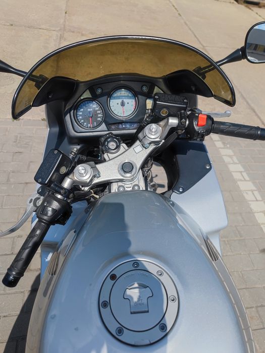 Мотоцикл Honda VFR 800
