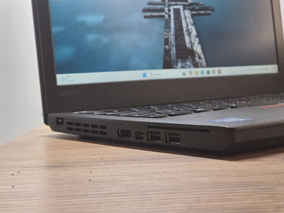 Lenovo ThinkPad X260 i7 8/256 FullHD 2 АКБ