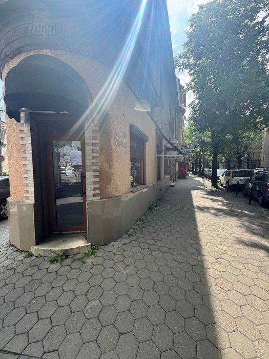 Продаж фасадноі комерціі бідя Ж/Д вокзалу