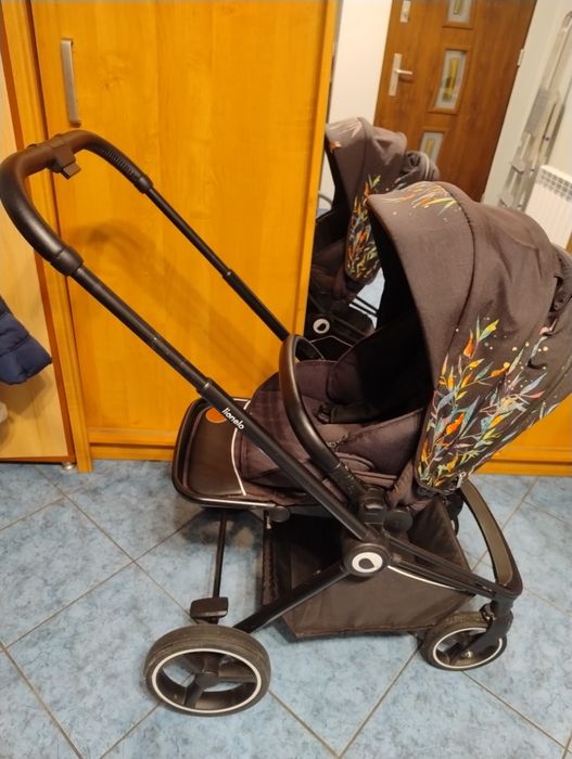 Sprzedam wózek dziecięcy 3 w 1 Lionelo Mika Dreamin