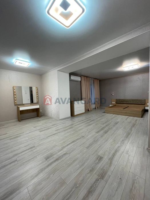 Продам новый дом Ермолаевка ,5 км от Днепра