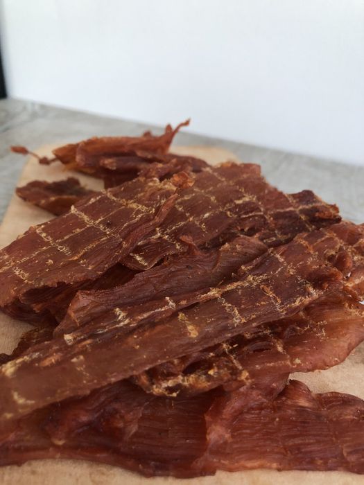 Джерки, кабаноси, м'ясні снеки, закуска до пива