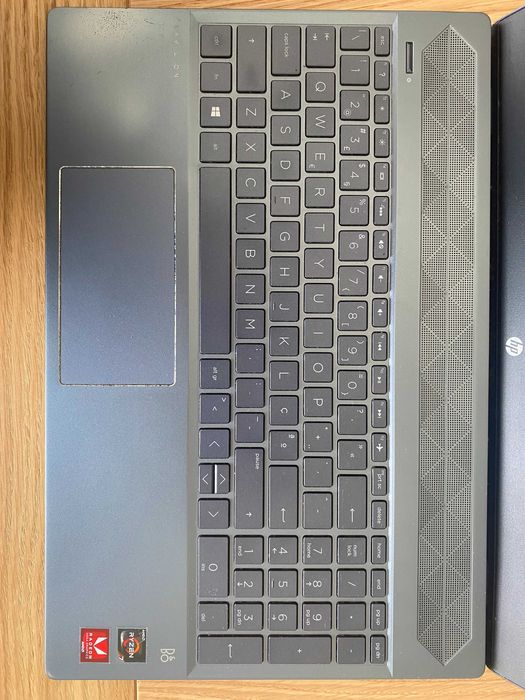 Portátil - HP Pavilion Laptop 15