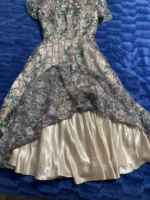 Продам гарне плаття , розмір М