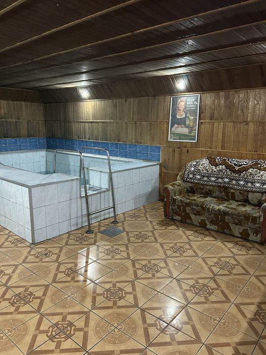 Сдаеться баня на дровах с чаном, есть генератор