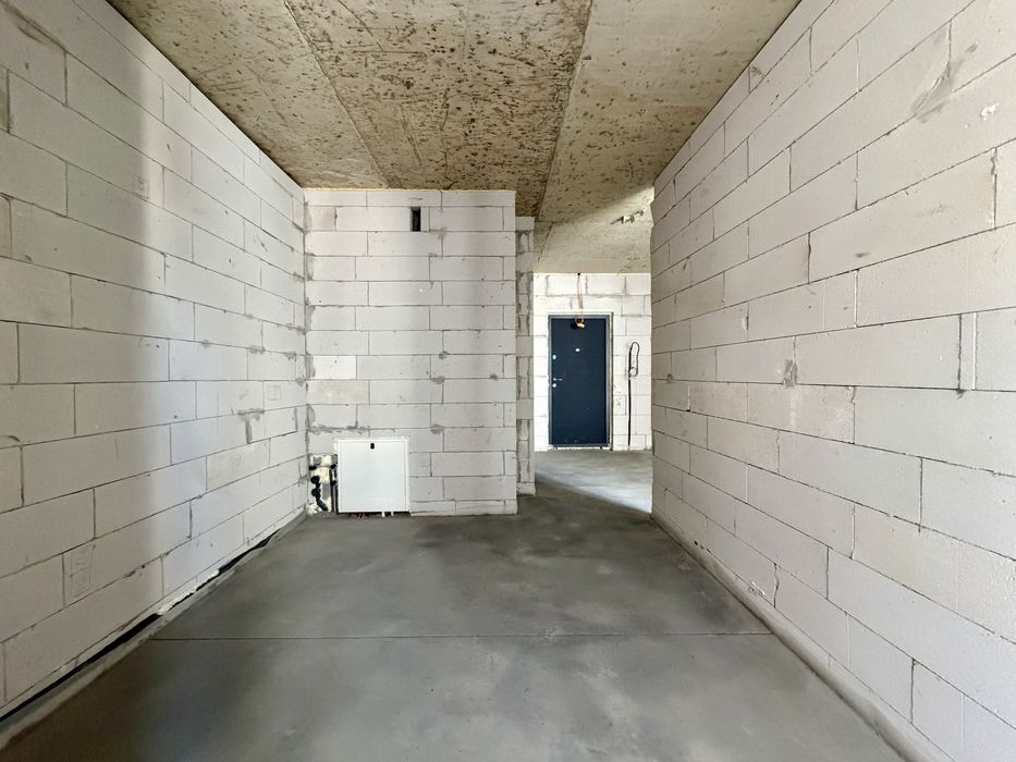 Продаю здану, з чорновими роботами 1кім квартиру біля озера, ЖК Manhattan - View 4