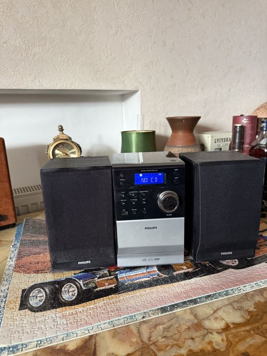 Музичний Центр Philips MCM 1120 / USB / CD / FM / Пульт